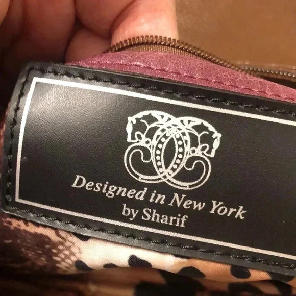 Designed in New York by Sharif leather shoulder bag - Picture 9 of 9